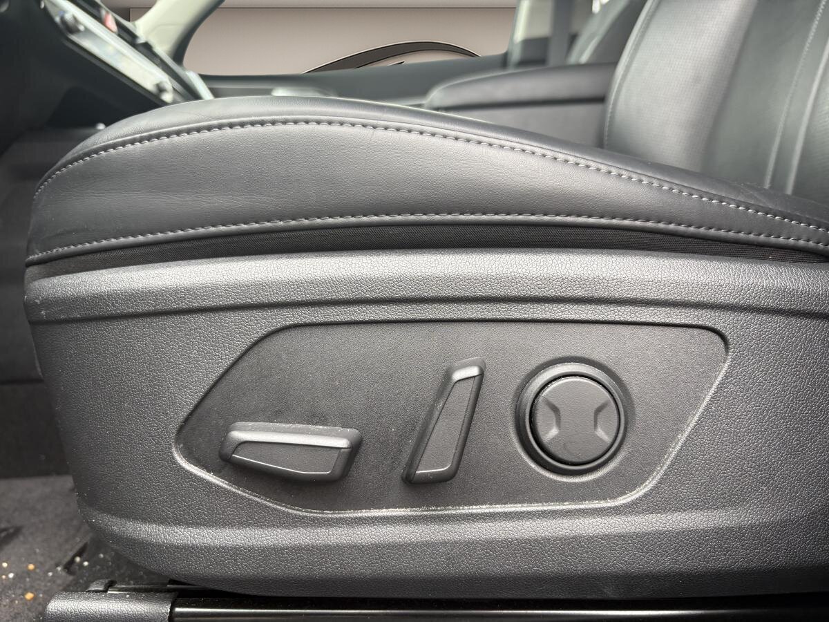 2025 Kia Sorento HEV - Image 19