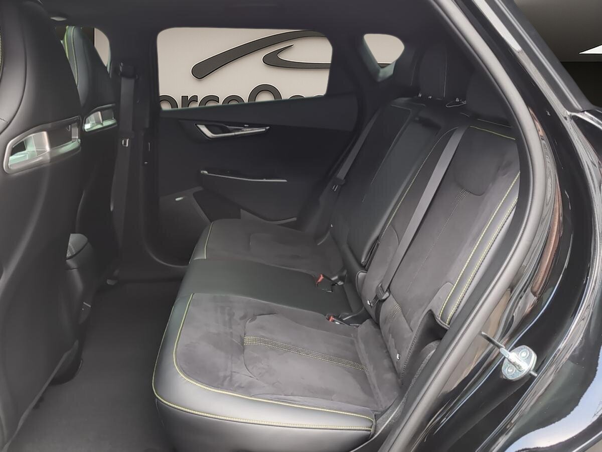 2023 Kia EV6 - Image 7