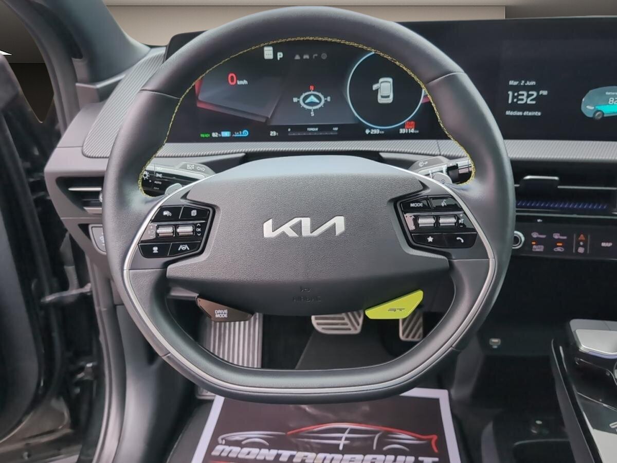 2023 Kia EV6 - Image 14