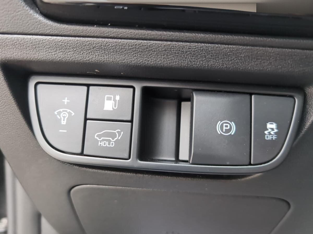 2023 Kia EV6 - Image 22