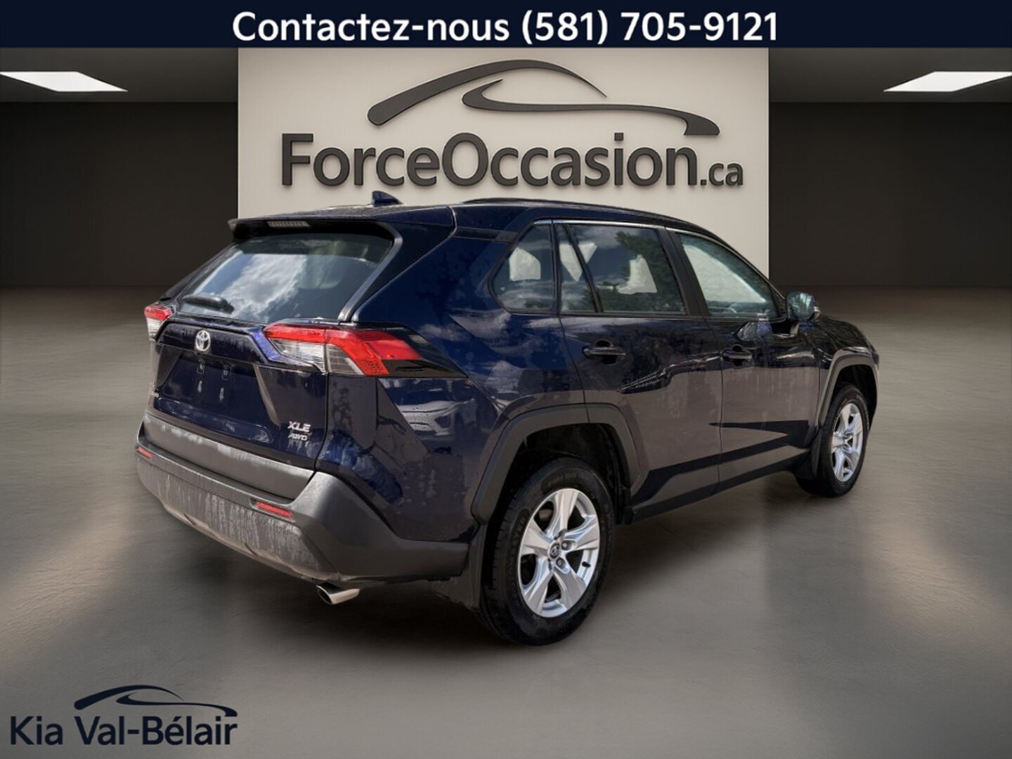 2019 Toyota RAV4 - Image 10