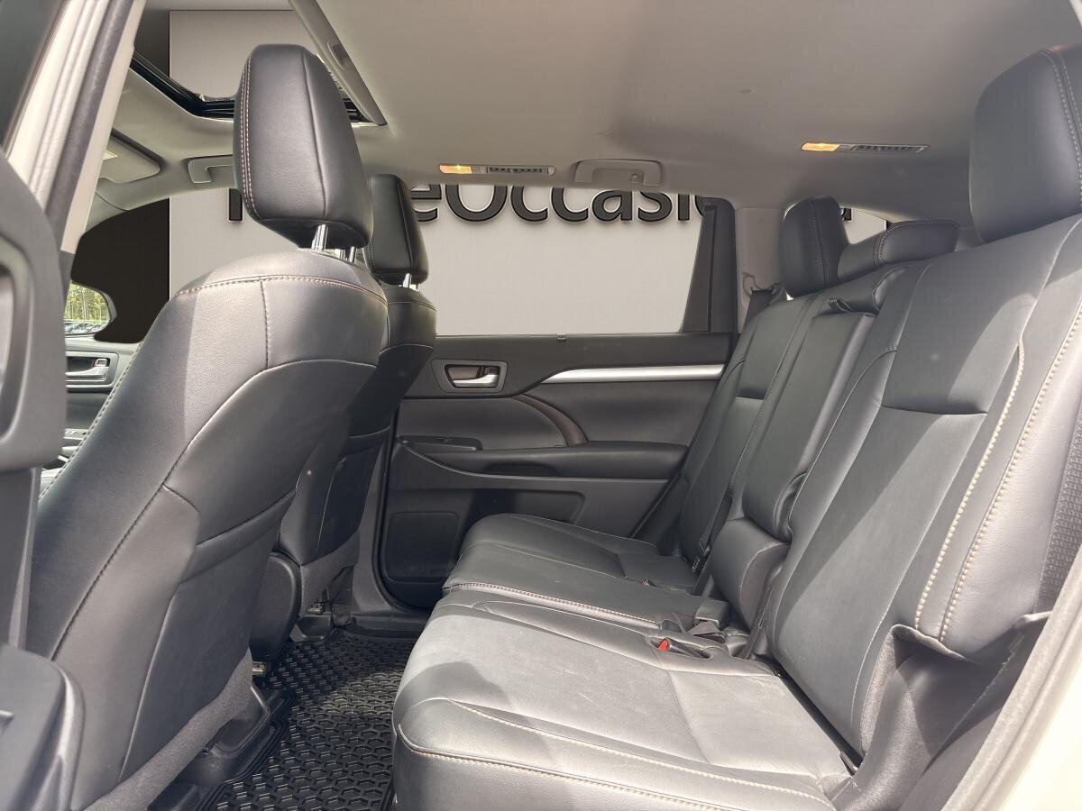 2018 Toyota Highlander Hybrid - Image 7