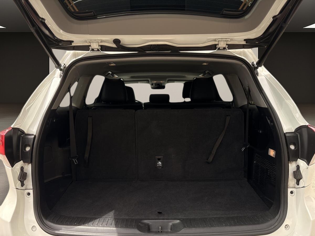 2018 Toyota Highlander Hybrid - Image 9