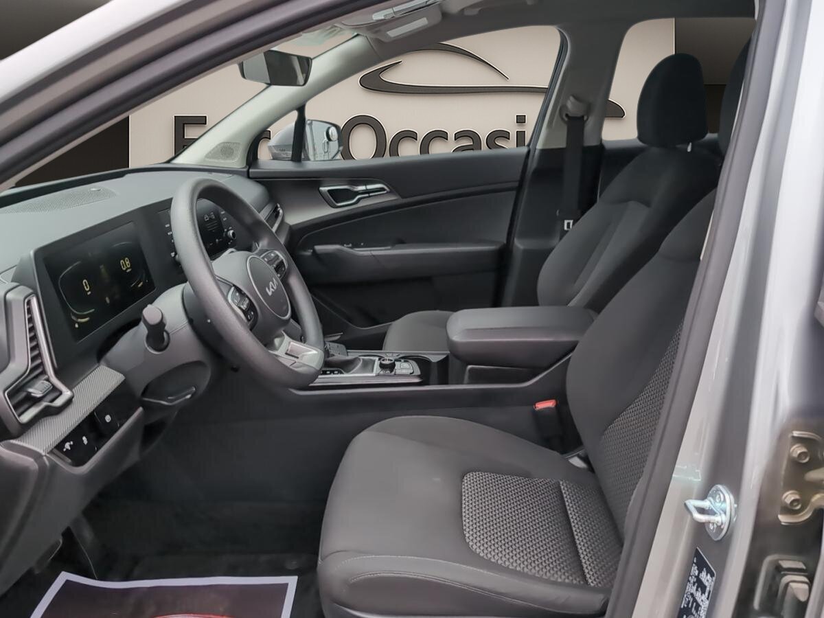 2024 Kia Sportage - Image 4