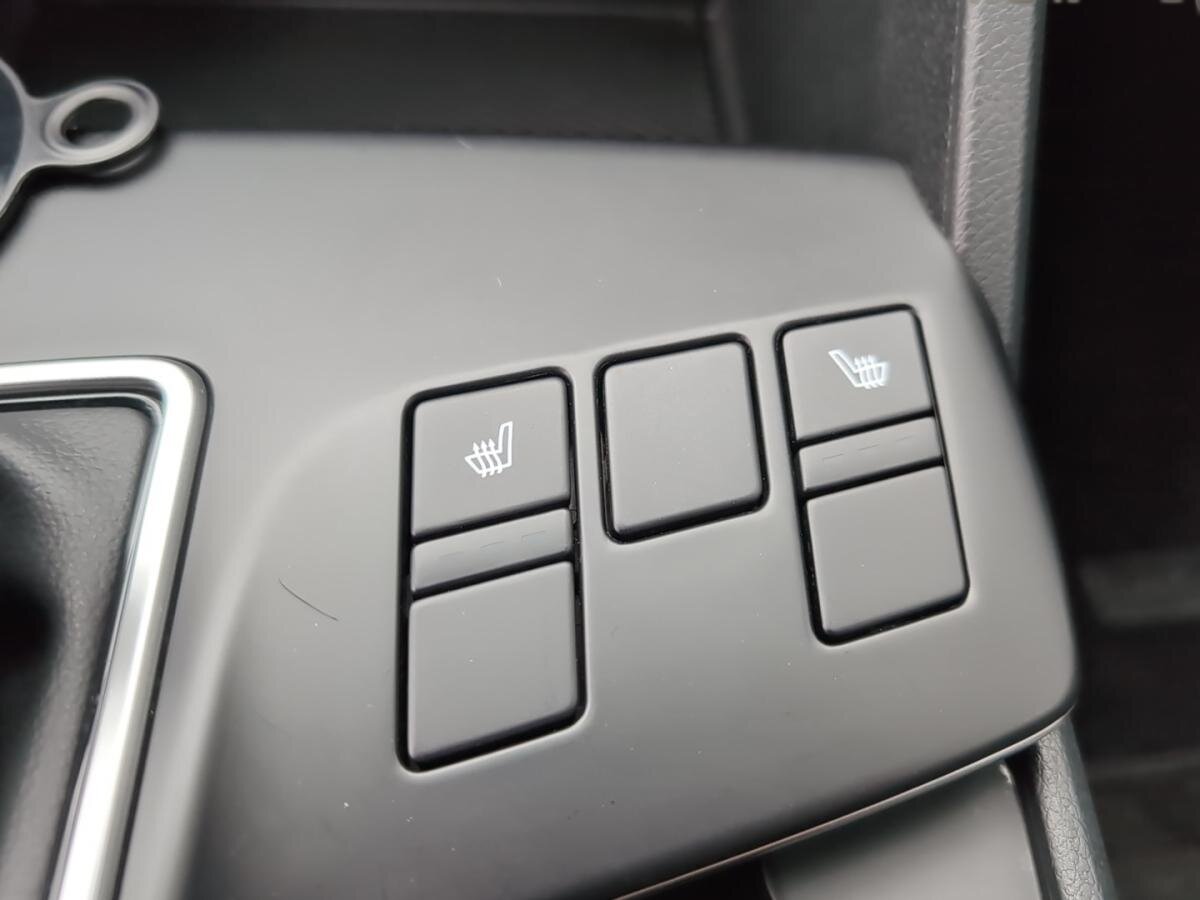 2024 Kia Sportage - Image 19