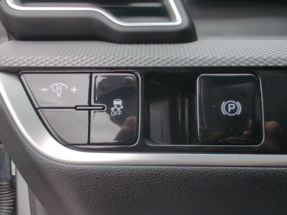 2024 Kia Sportage - Image 22