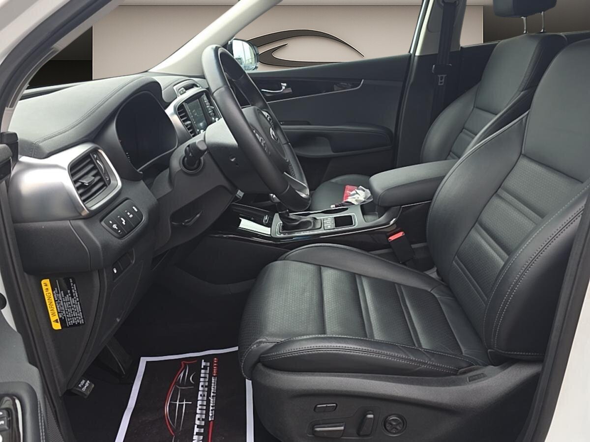 2018 Kia Sorento - Image 5
