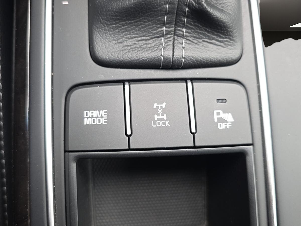 2018 Kia Sorento - Image 18