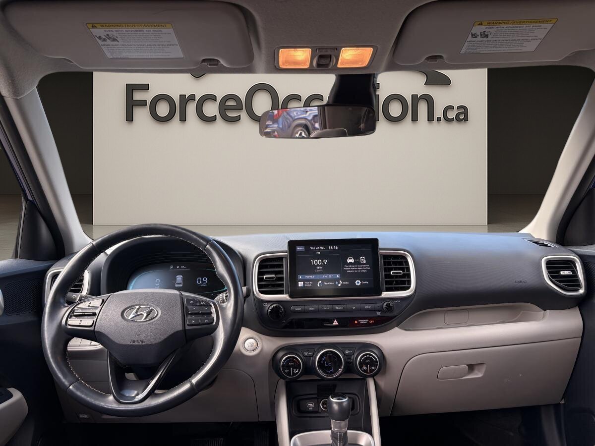 2023 Hyundai Venue - Image 5