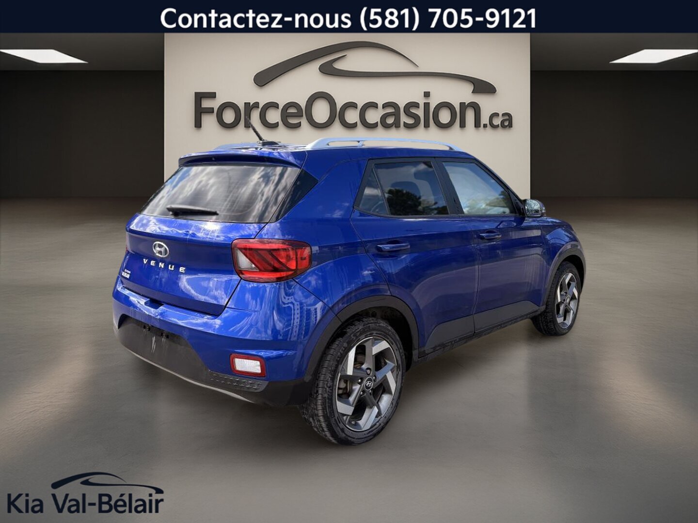 2023 Hyundai Venue - Image 12