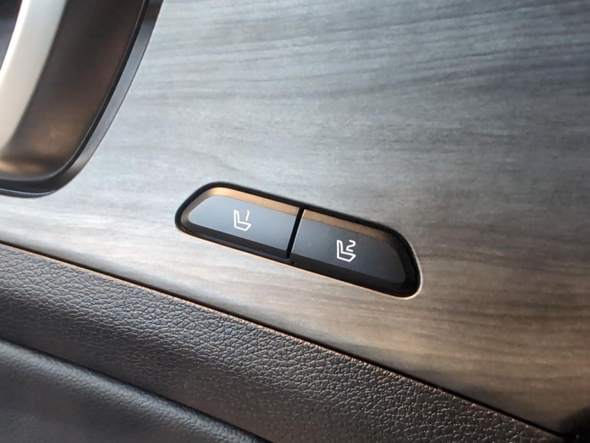 2025 Kia Sportage - Image 24