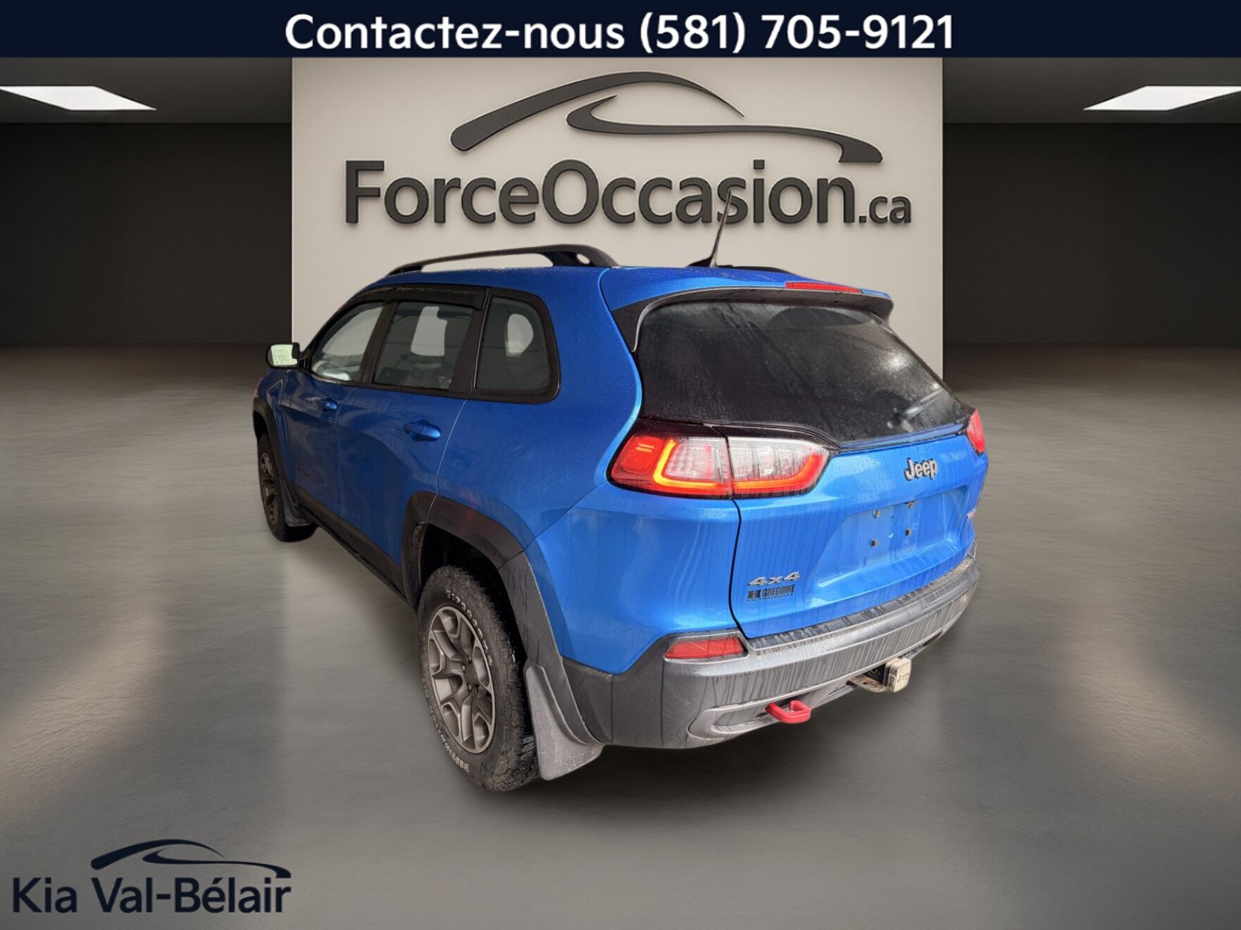 2020 Jeep Cherokee - Image 10