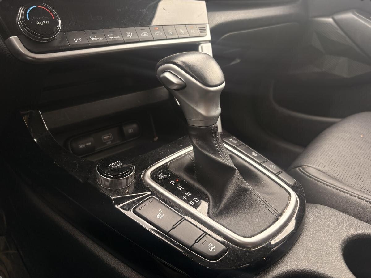 2023 Kia Seltos - Image 17