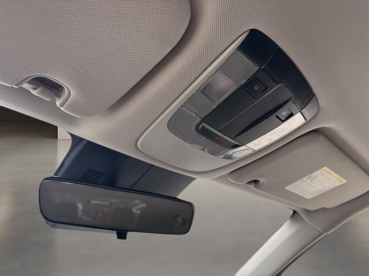 2022 Kia Sorento - Image 24