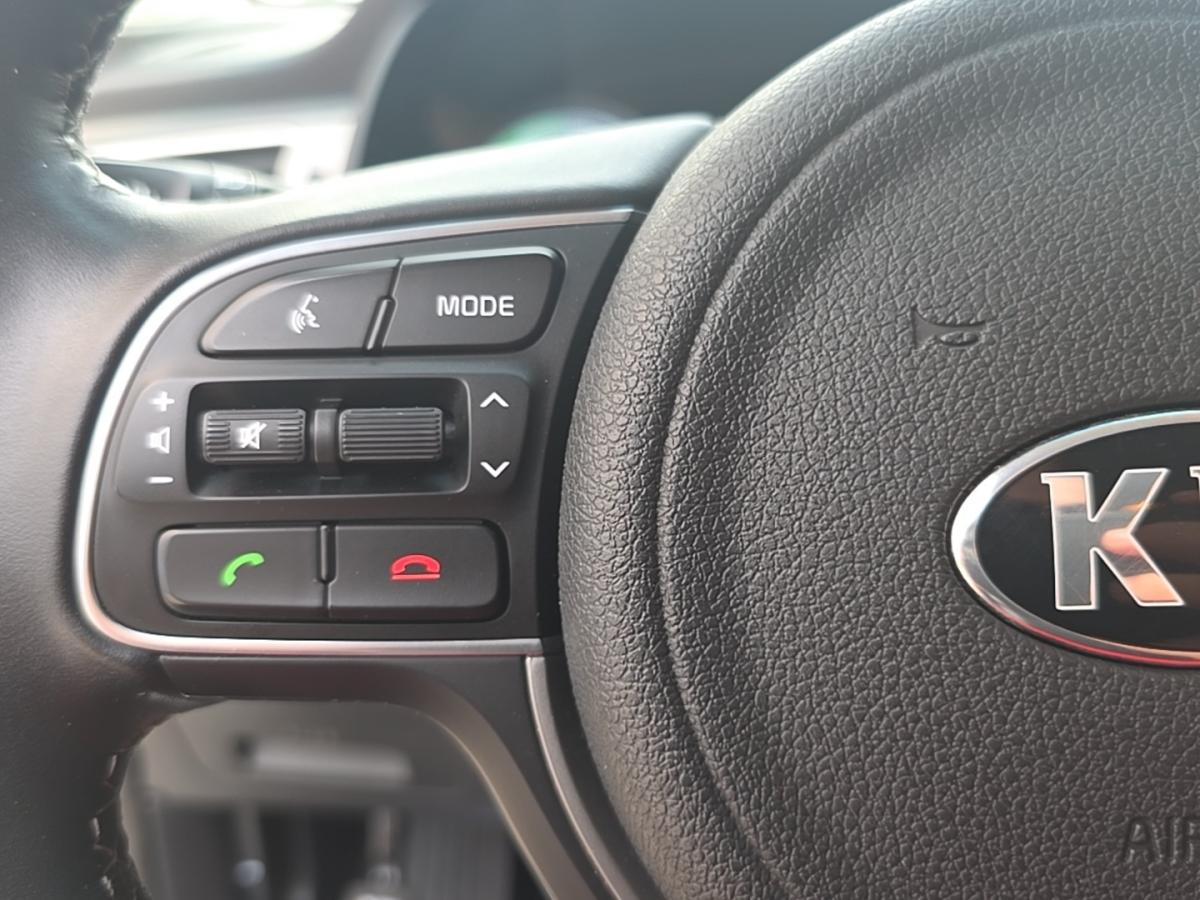 2019 Kia Niro - Image 19