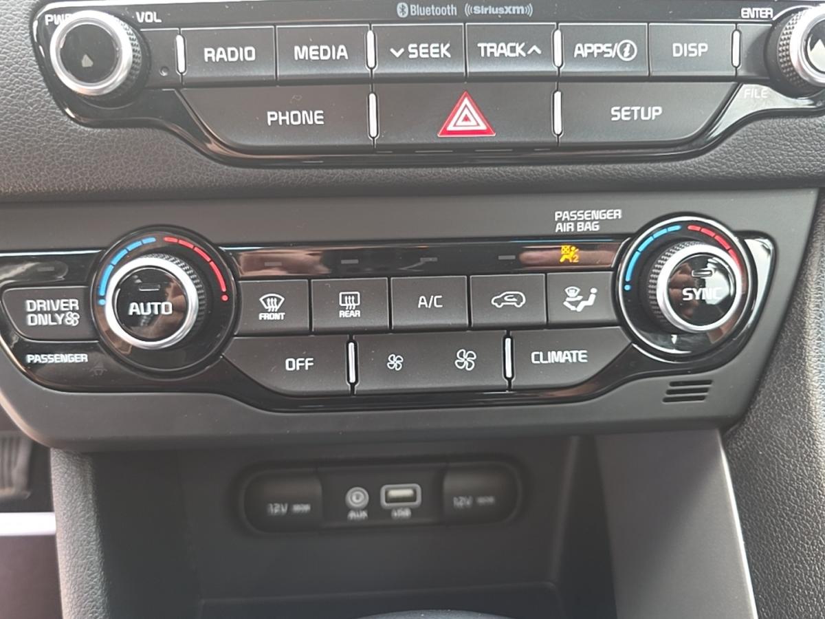 2019 Kia Niro - Image 21