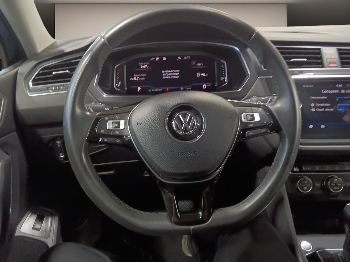 2020 Volkswagen Tiguan - Image 10
