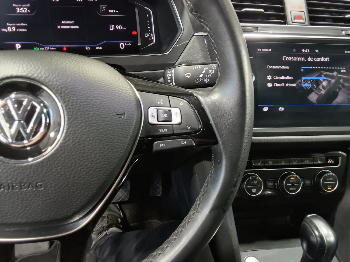 2020 Volkswagen Tiguan - Image 16