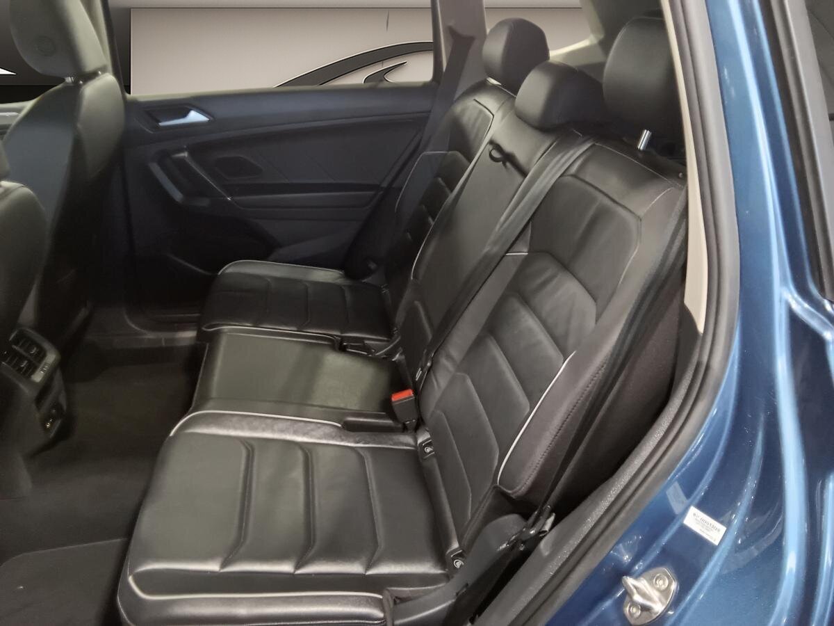 2020 Volkswagen Tiguan - Image 23
