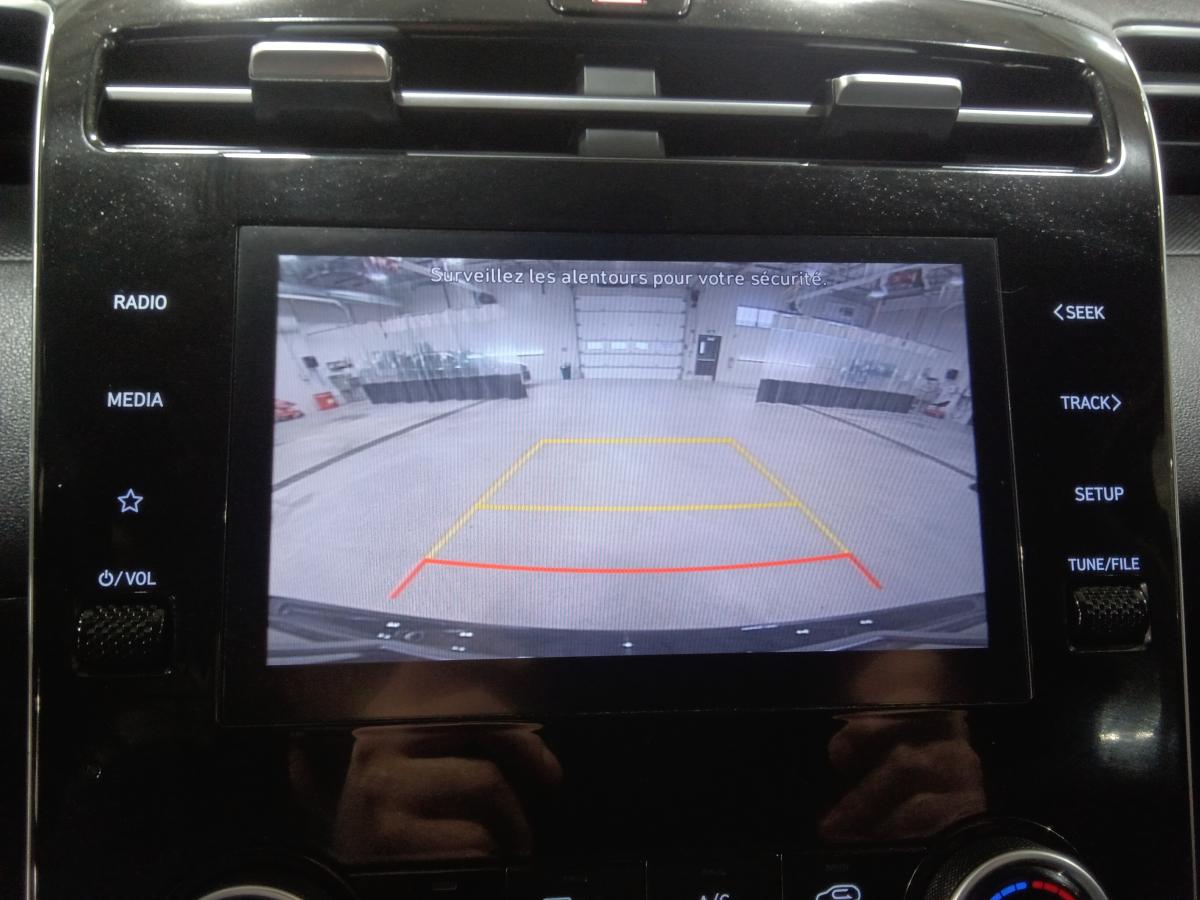 2022 Hyundai Tucson - Image 20