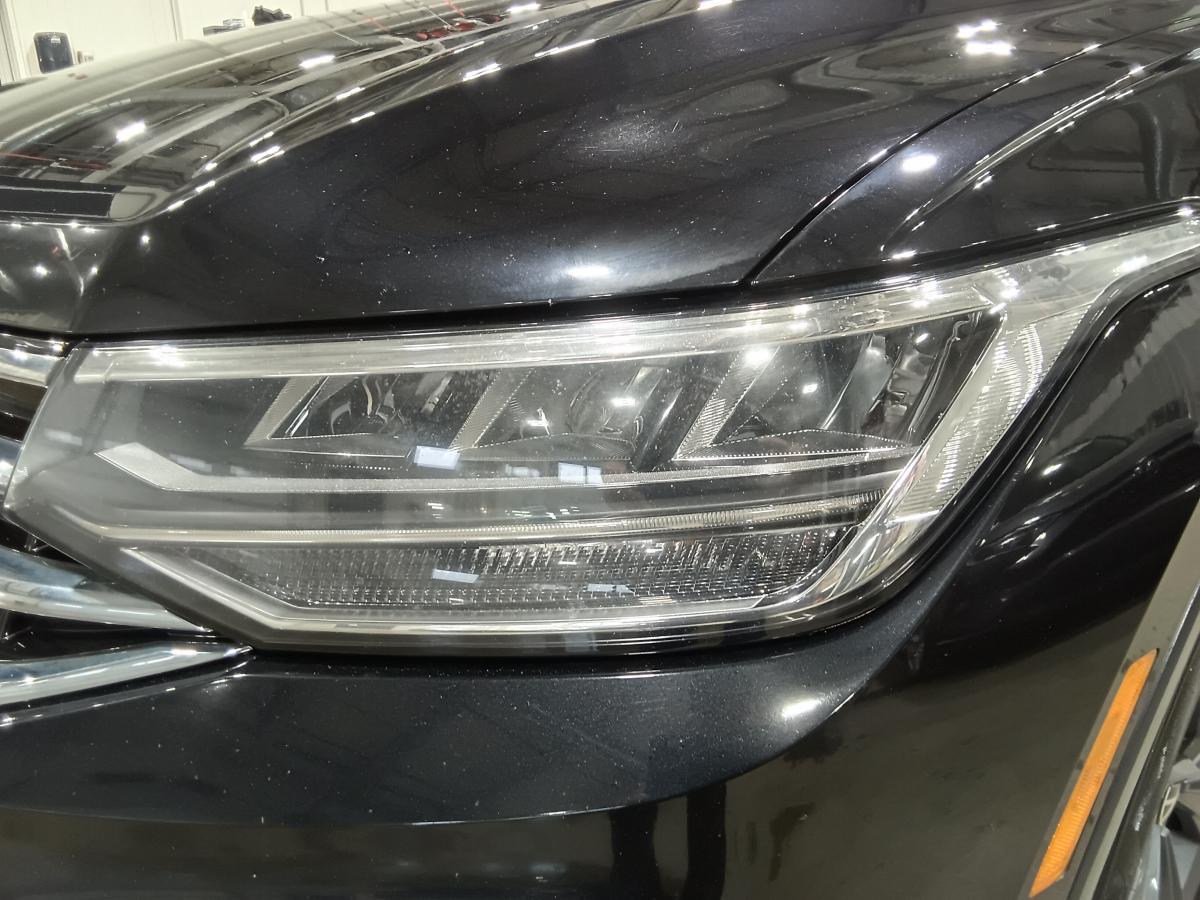 2023 Volkswagen Tiguan - Image 11