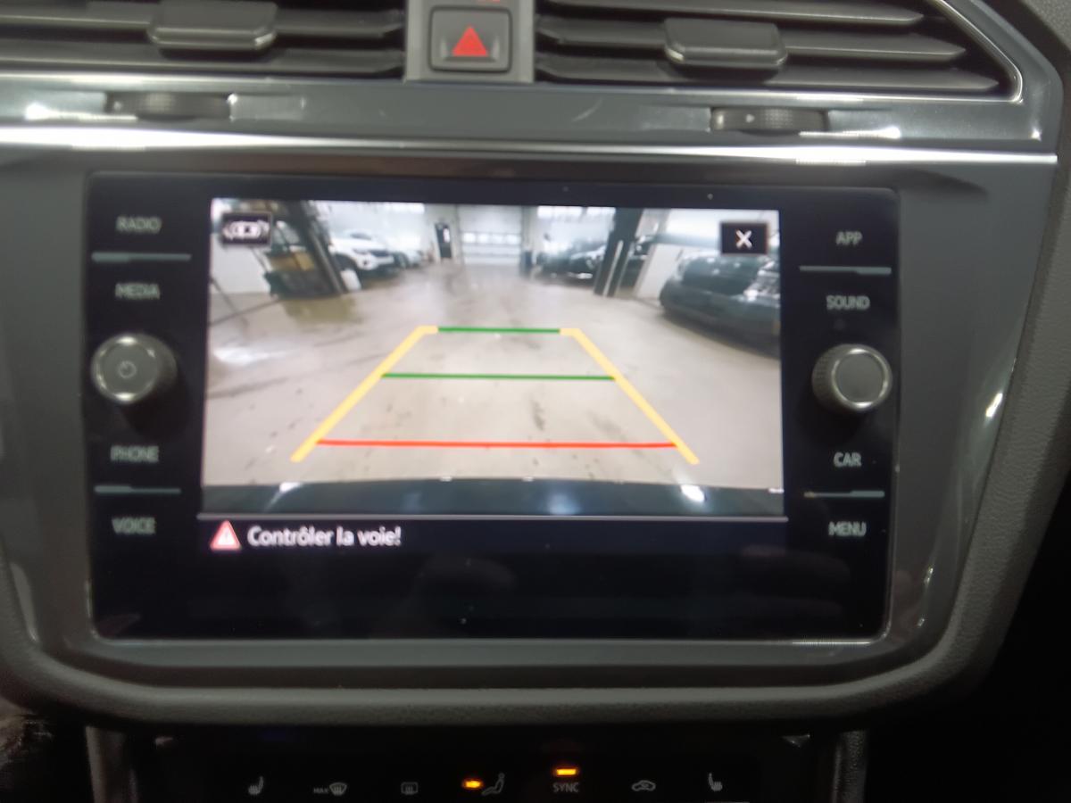 2023 Volkswagen Tiguan - Image 23