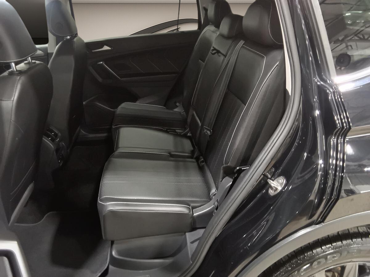 2023 Volkswagen Tiguan - Image 25