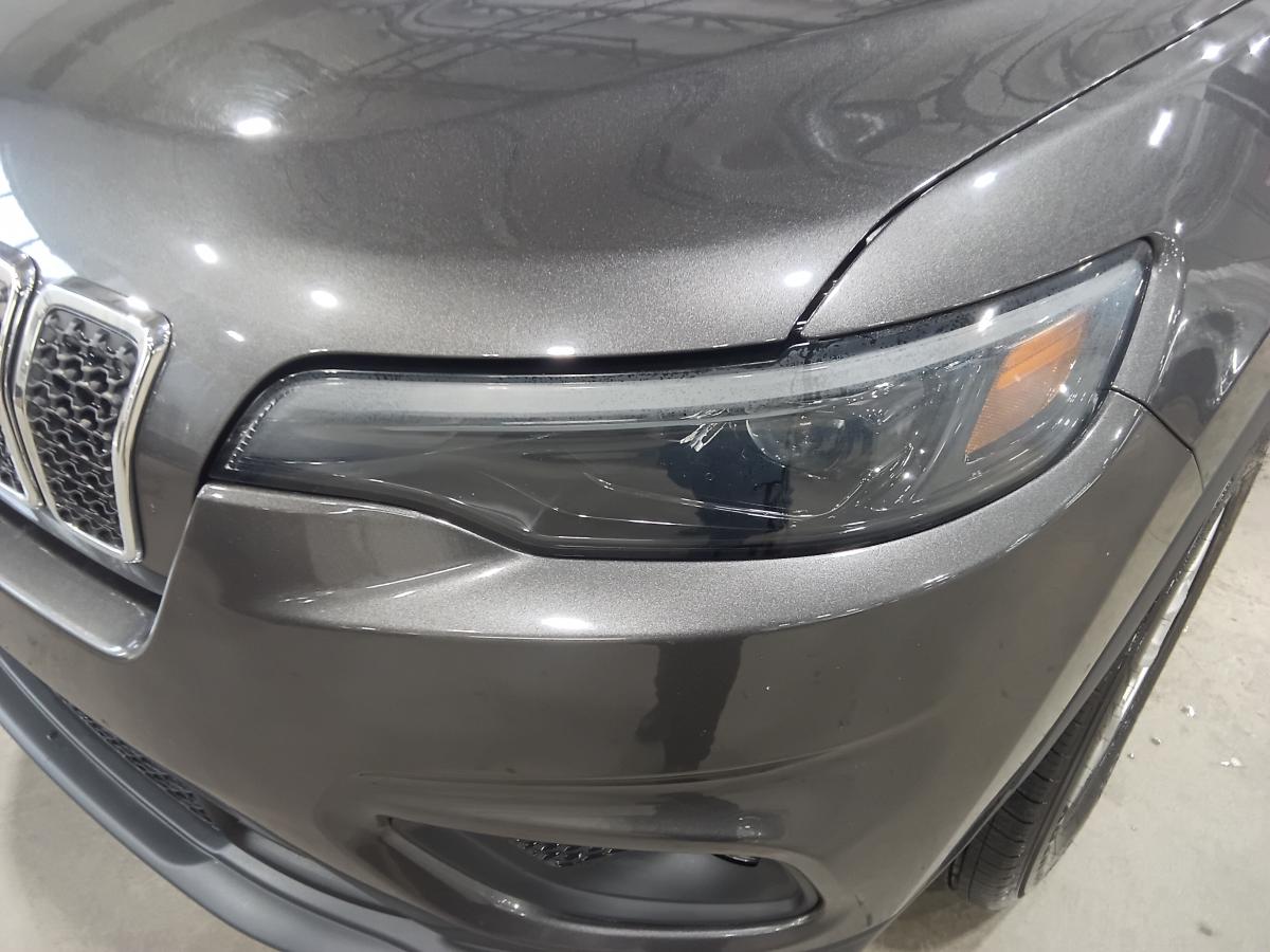 2019 Jeep Cherokee - Image 9