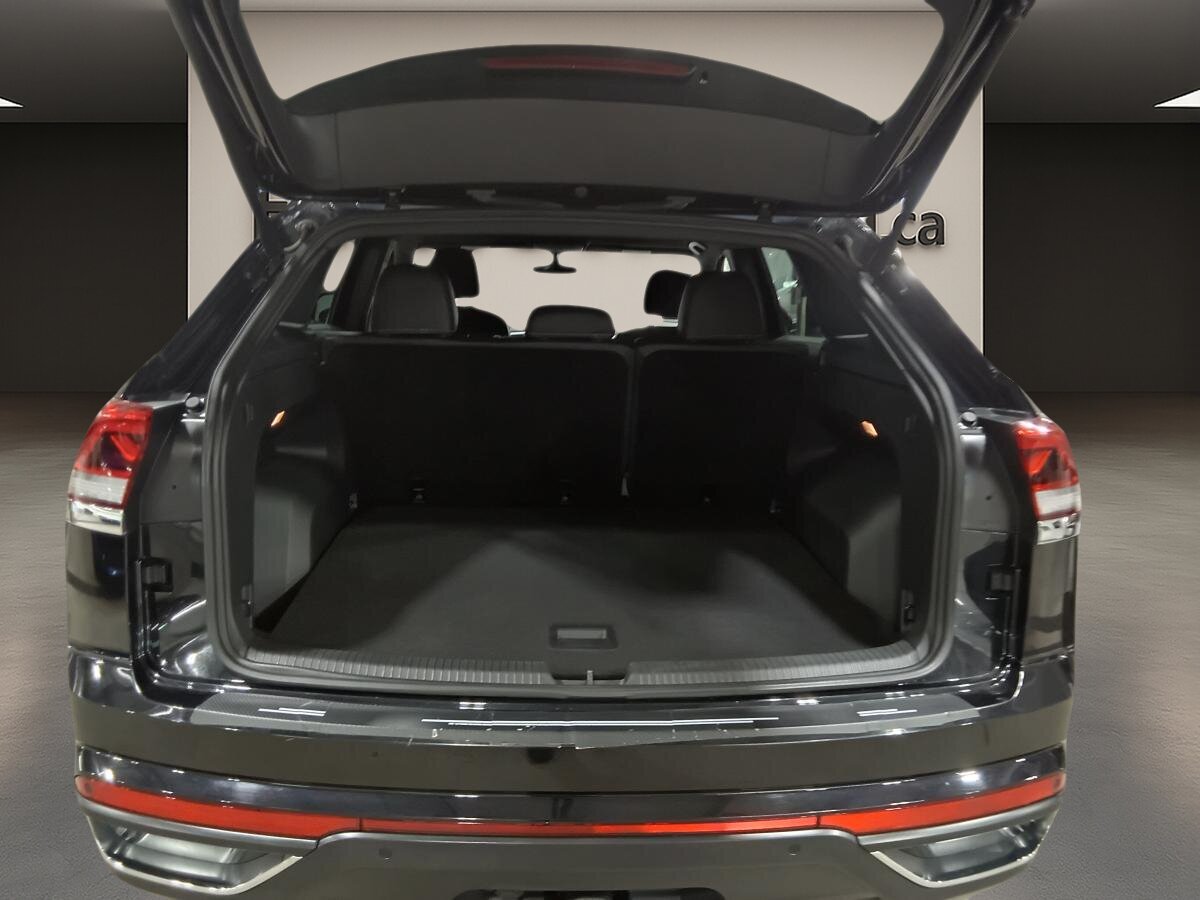 2021 Volkswagen Atlas Cross Sport - Image 9