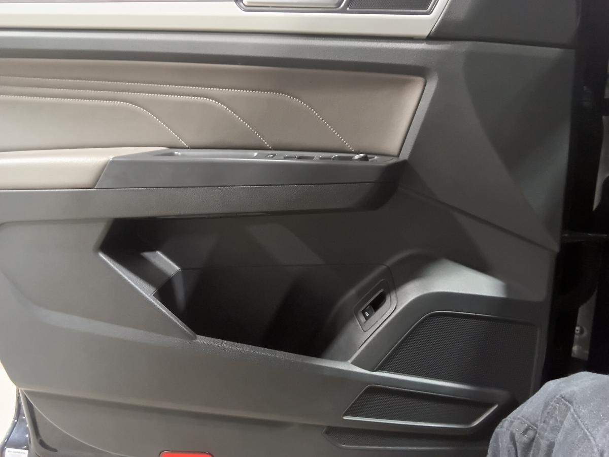 2021 Volkswagen Atlas Cross Sport - Image 17