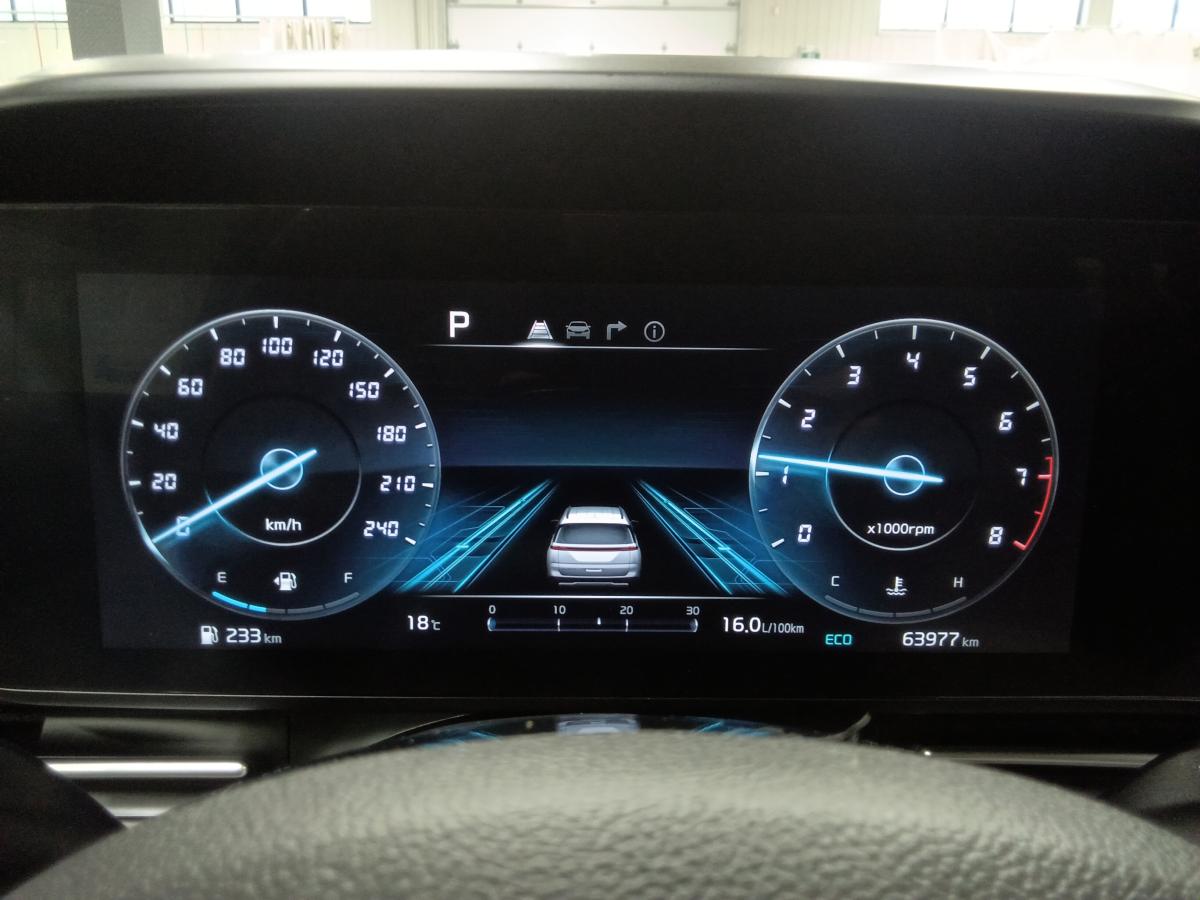 2024 Kia Carnival - Image 13