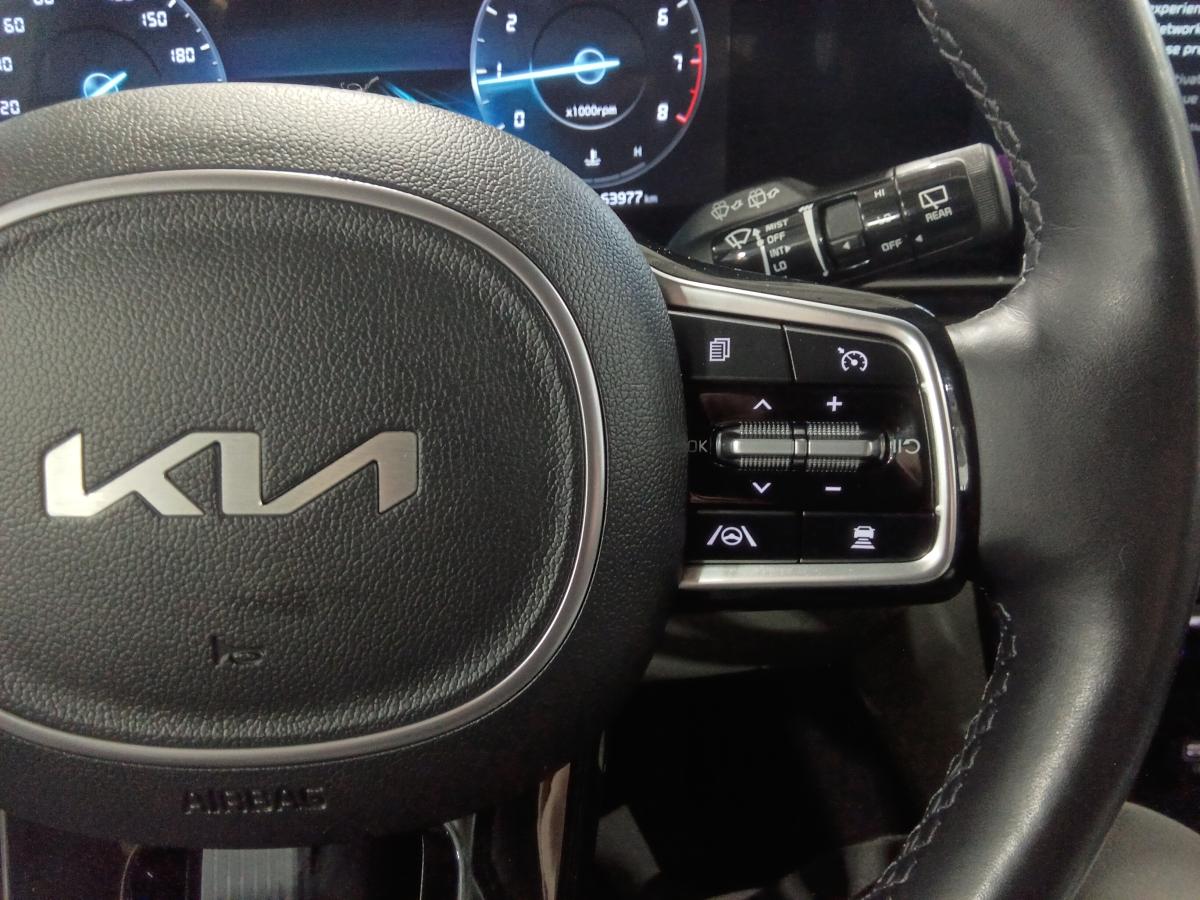 2024 Kia Carnival - Image 16