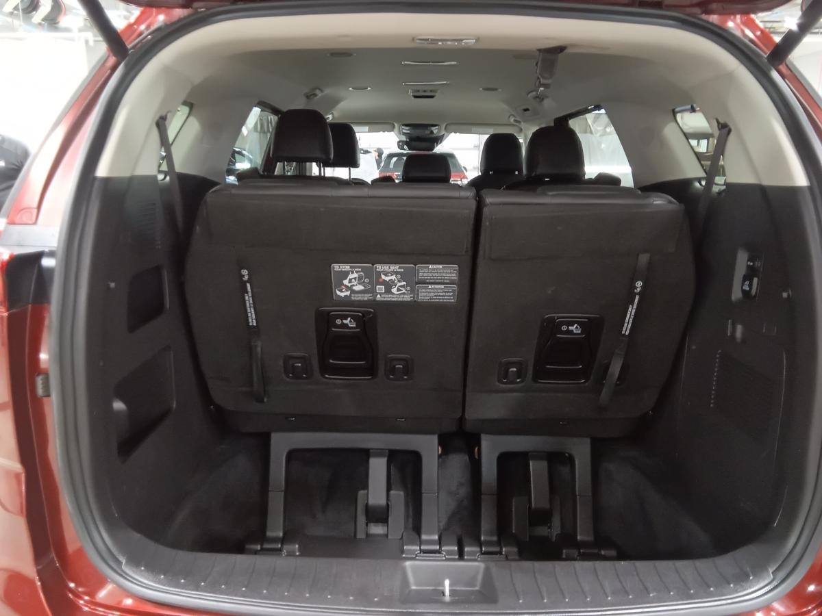 2024 Kia Carnival - Image 30
