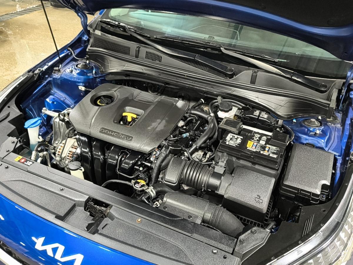 2022 Kia Forte - Image 8