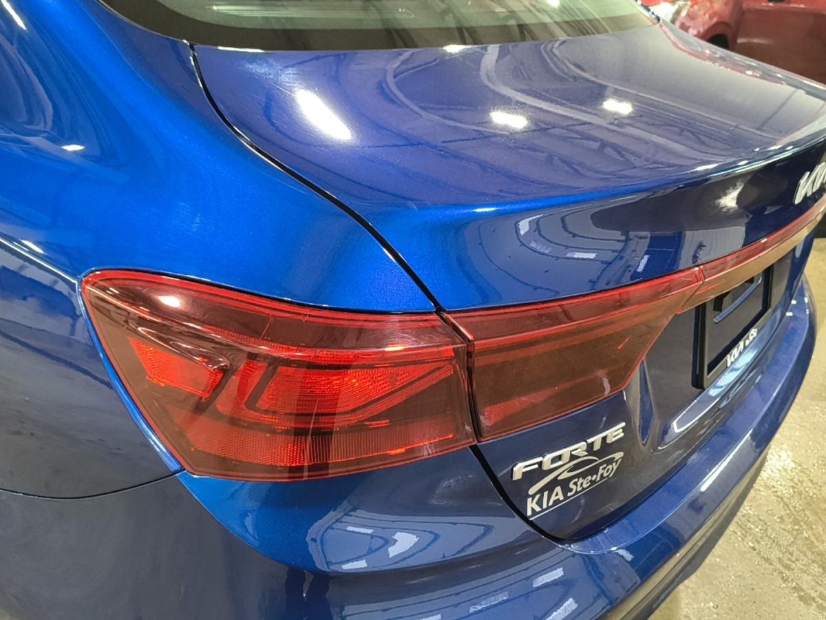 2022 Kia Forte - Image 11