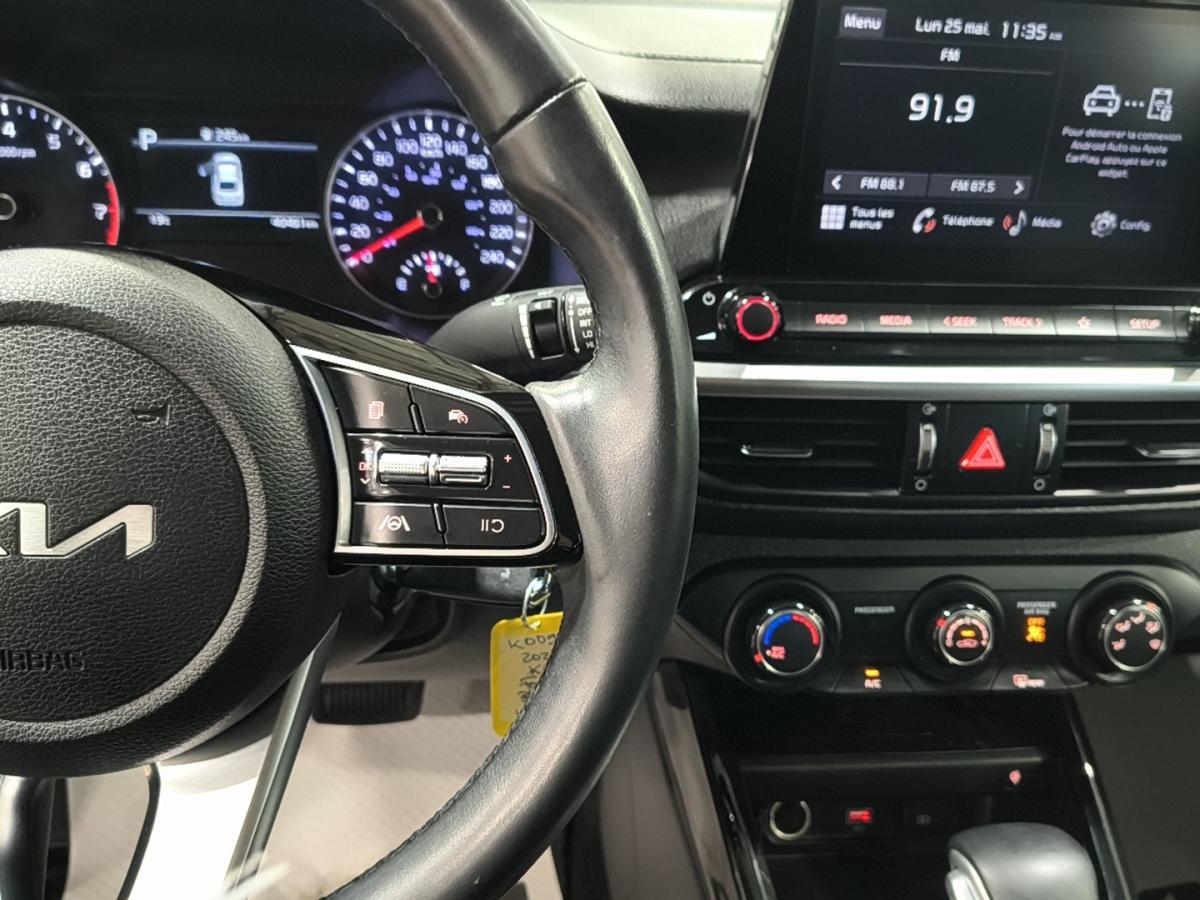 2022 Kia Forte - Image 28