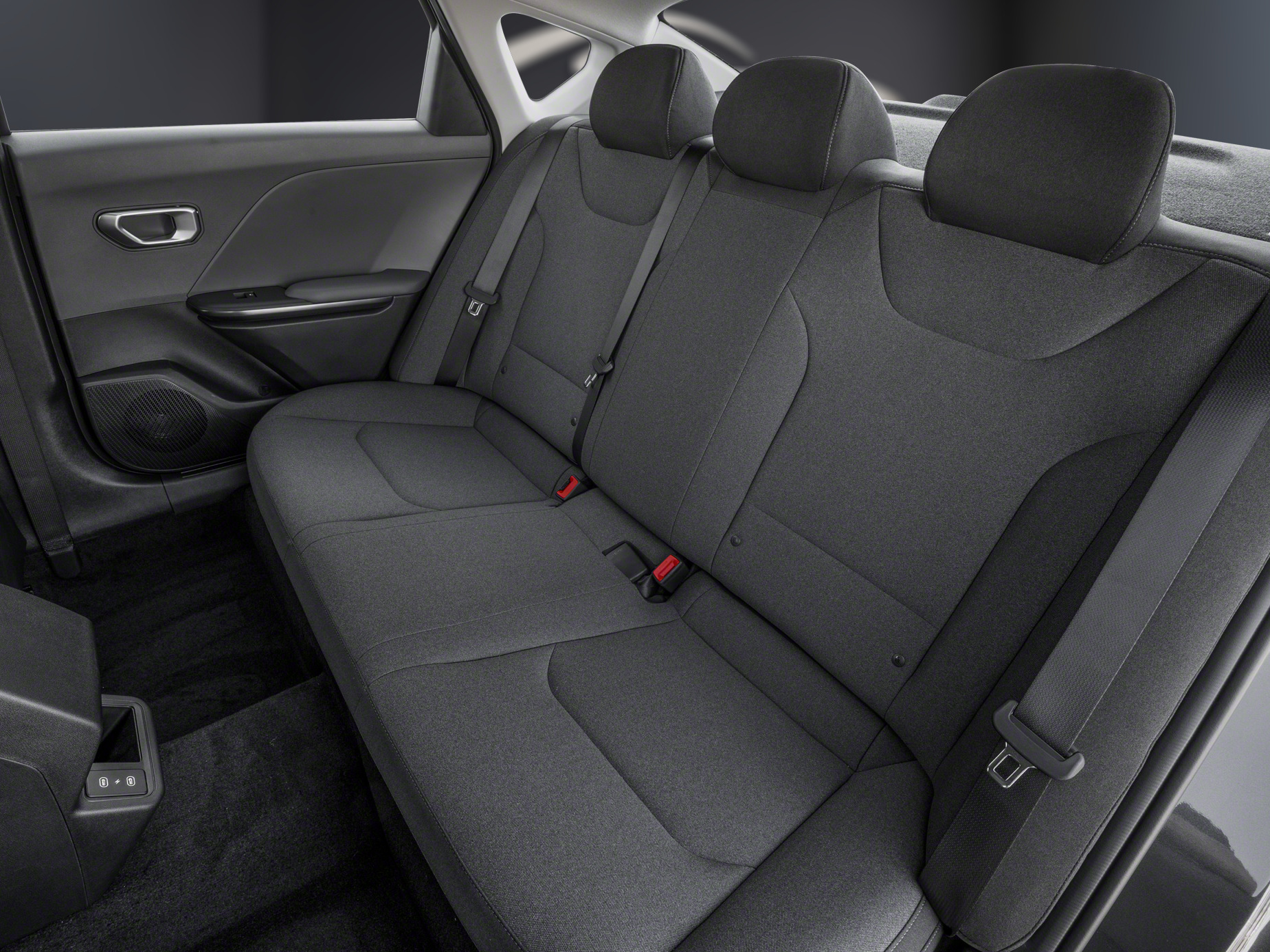 2026 Kia K4 - Image 9
