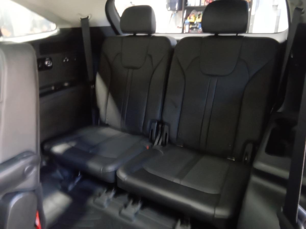 2023 Kia Sorento - Image 18