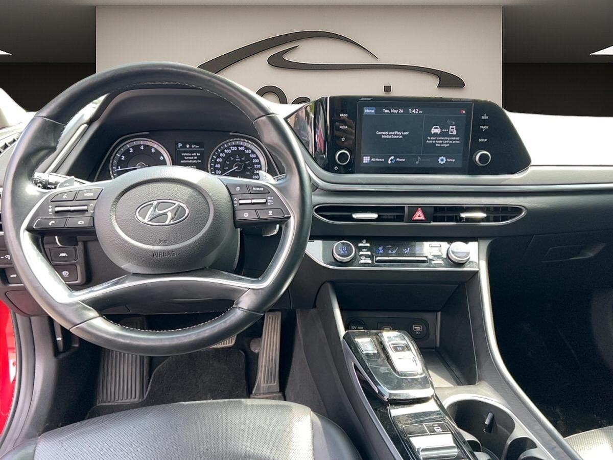 2022 Hyundai Sonata - Image 3