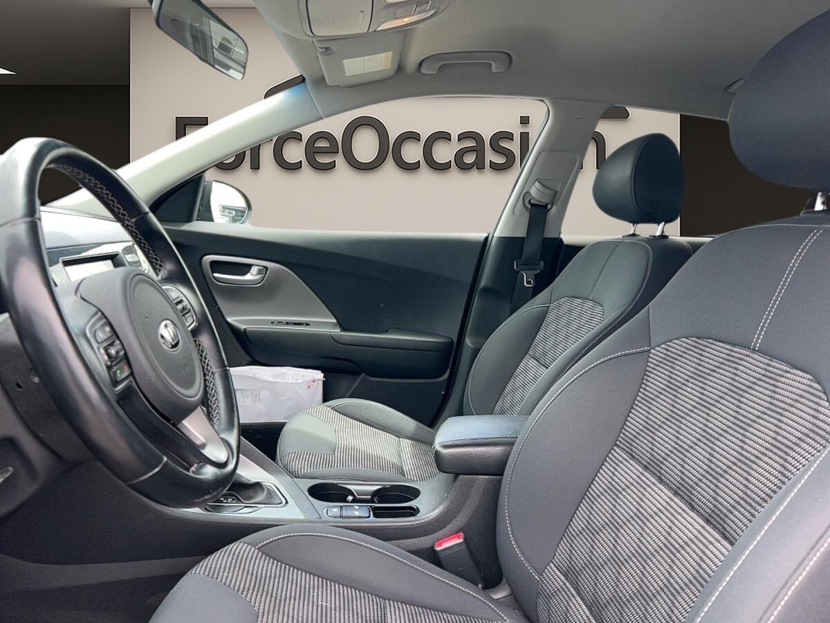 2019 Kia Niro - Image 6