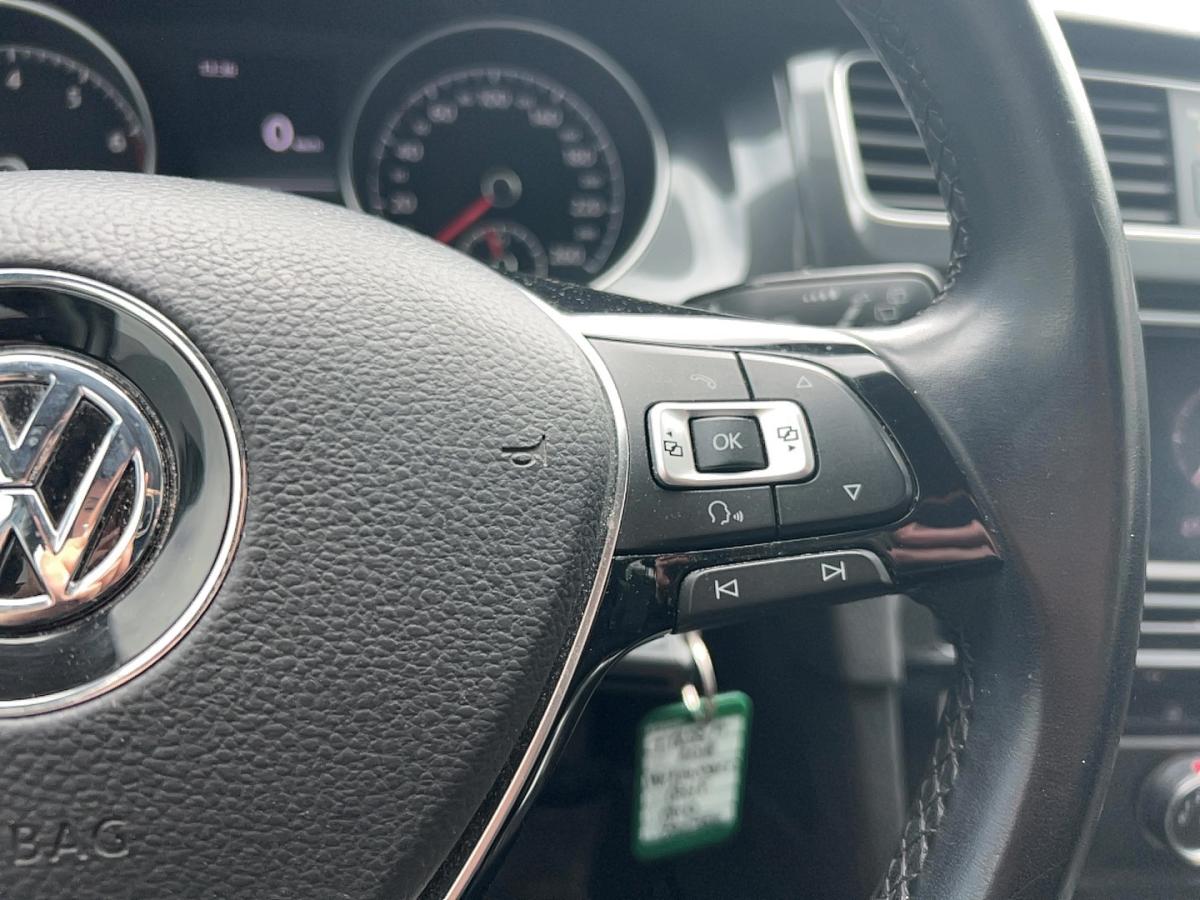 2018 Volkswagen Golf SportWagen - Image 10