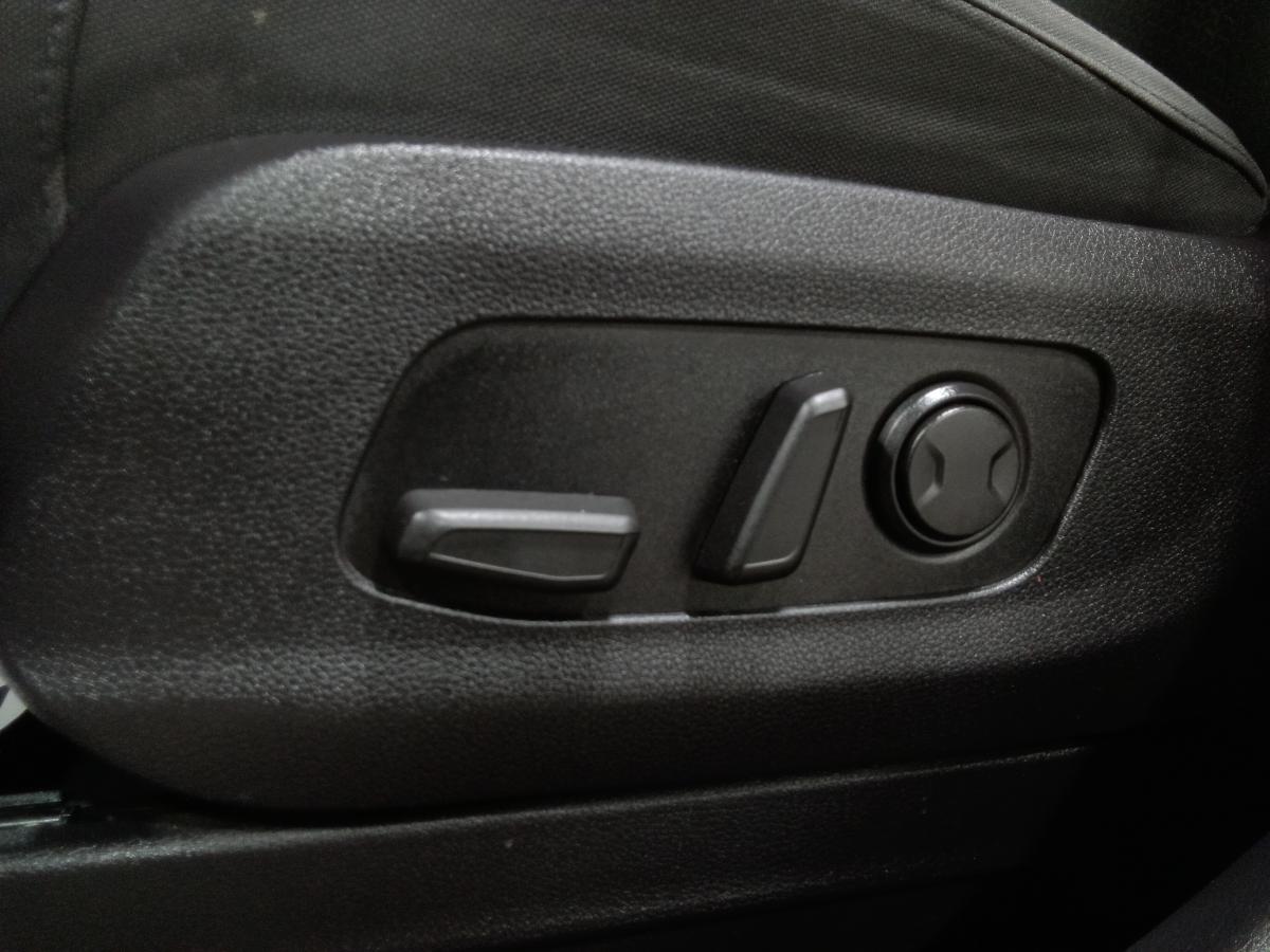 2022 Kia Carnival - Image 7