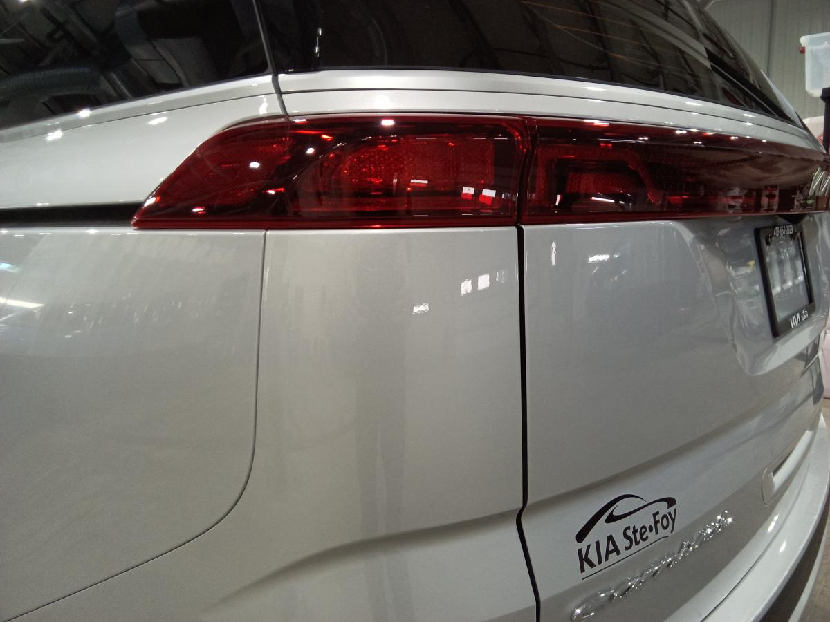 2022 Kia Carnival - Image 20