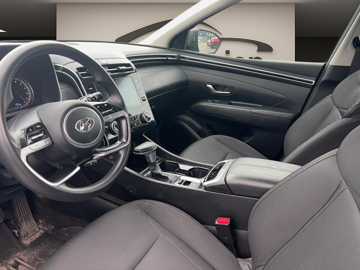 2022 Hyundai Tucson - Image 4