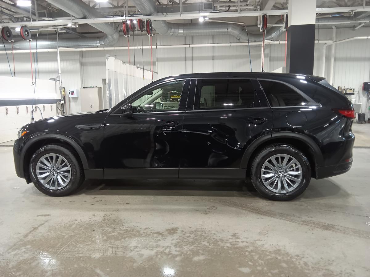 2024 Mazda CX-90 MHEV - Image 3