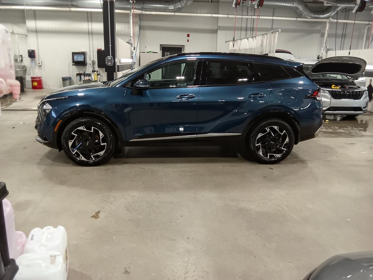 2024 Kia Sportage - Image 23