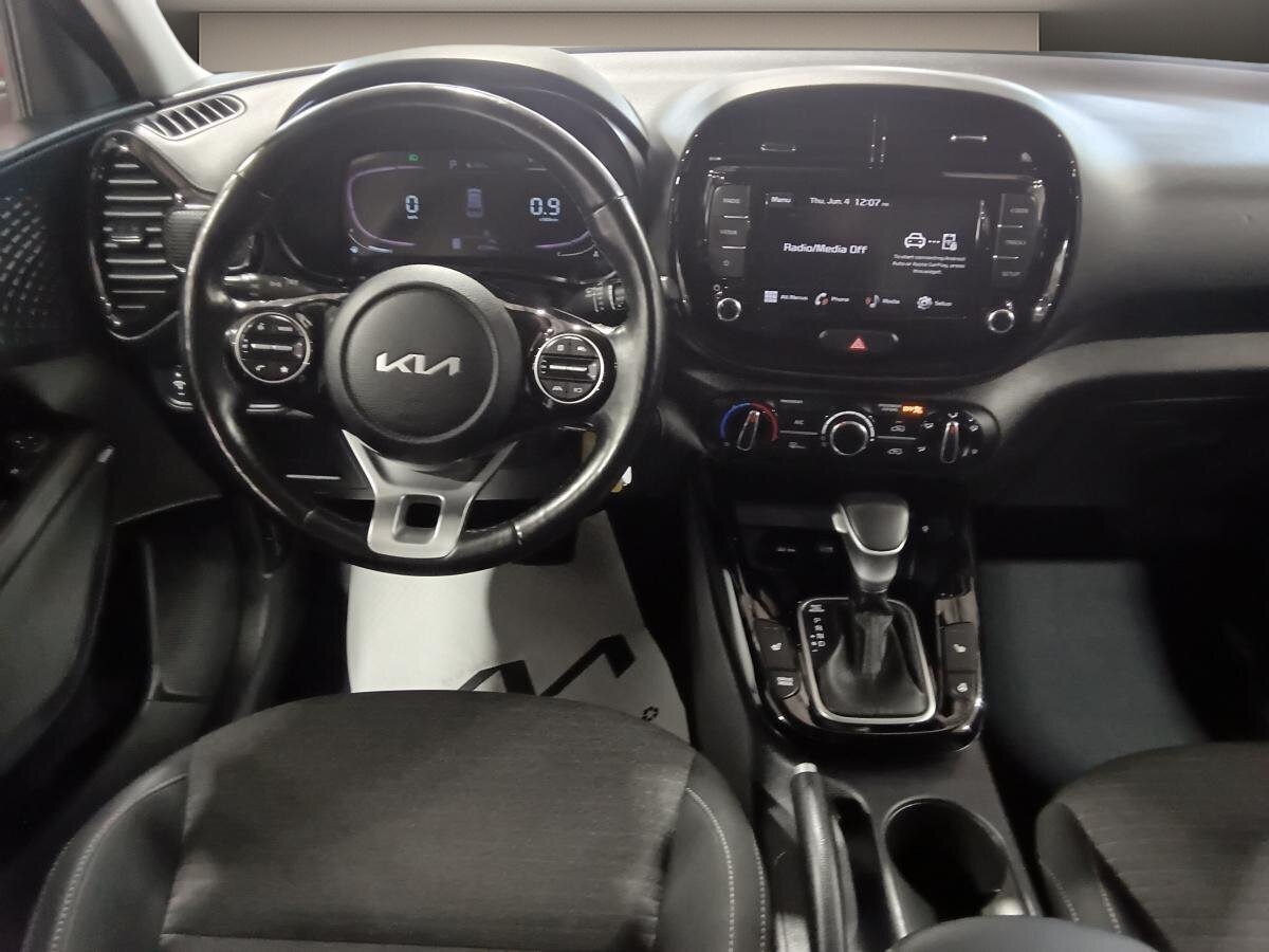 2023 Kia Soul - Image 6