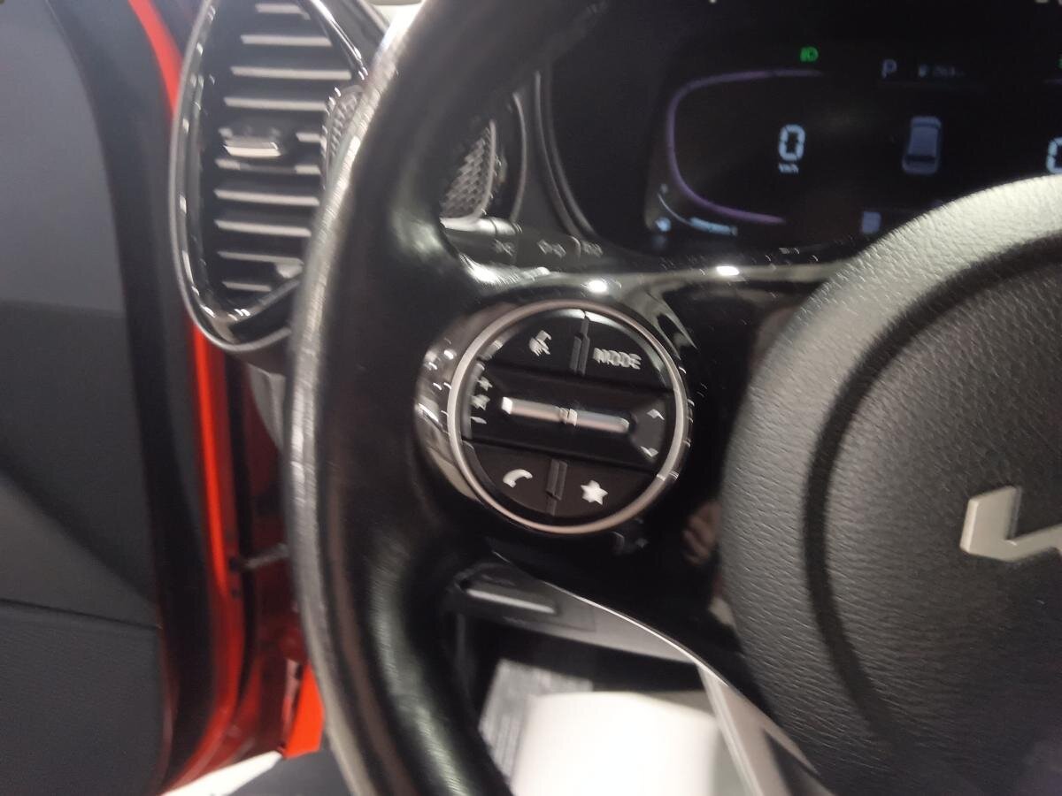 2023 Kia Soul - Image 9