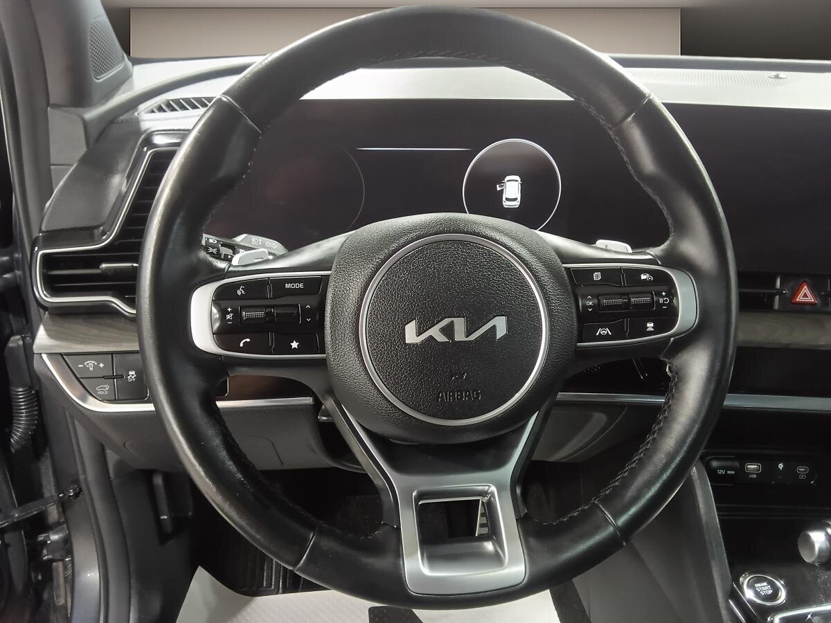2023 Kia Sportage - Image 11