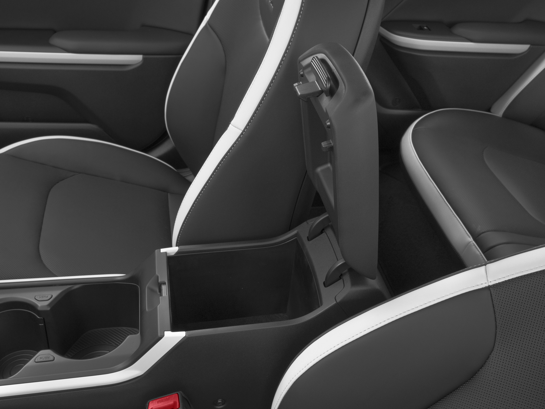 2026 Kia K4 - Image 10